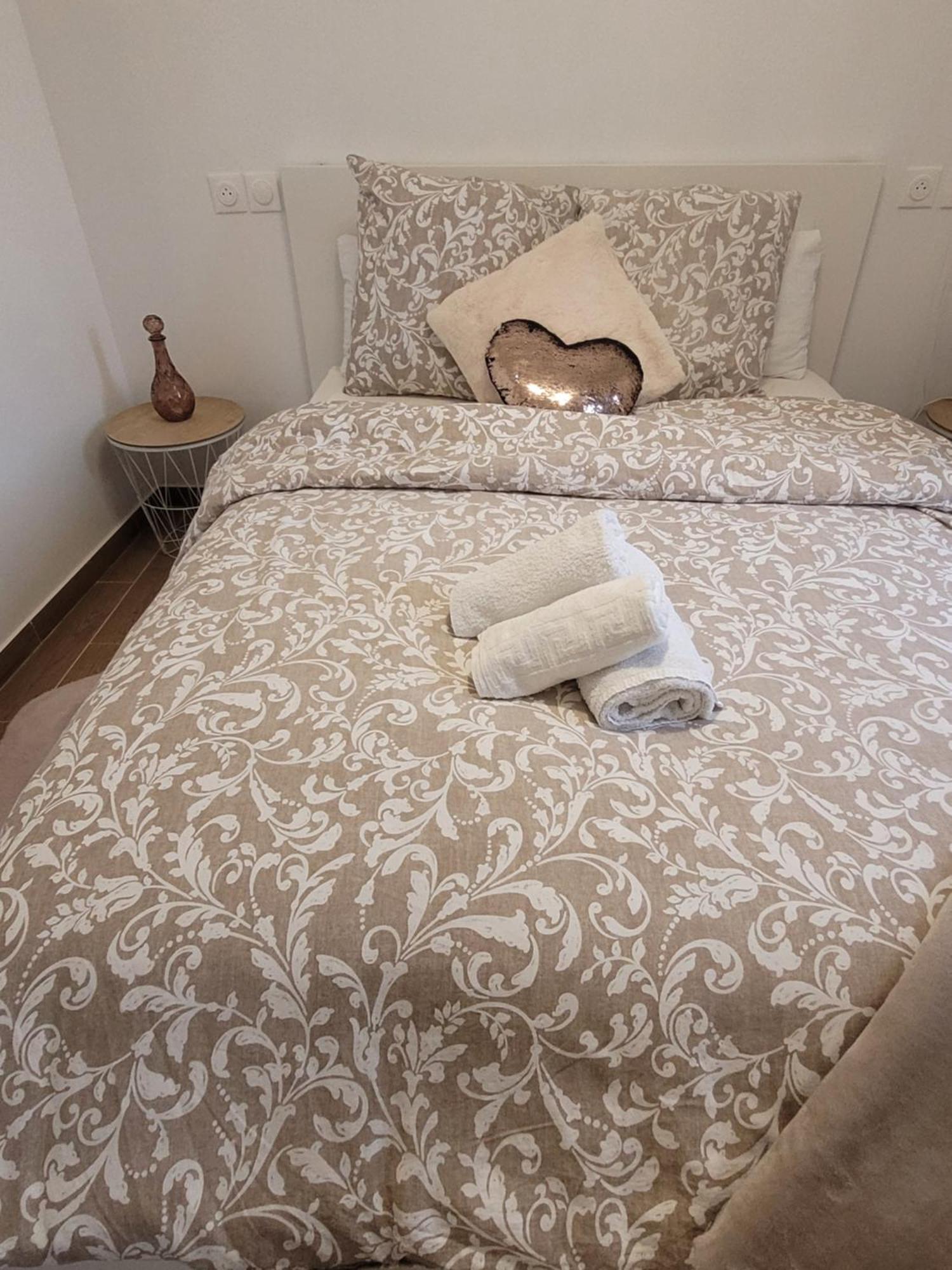 Groslay Appartement Prive A 15Mn De Paris Et Proche Enghien Les Bains מראה חיצוני תמונה