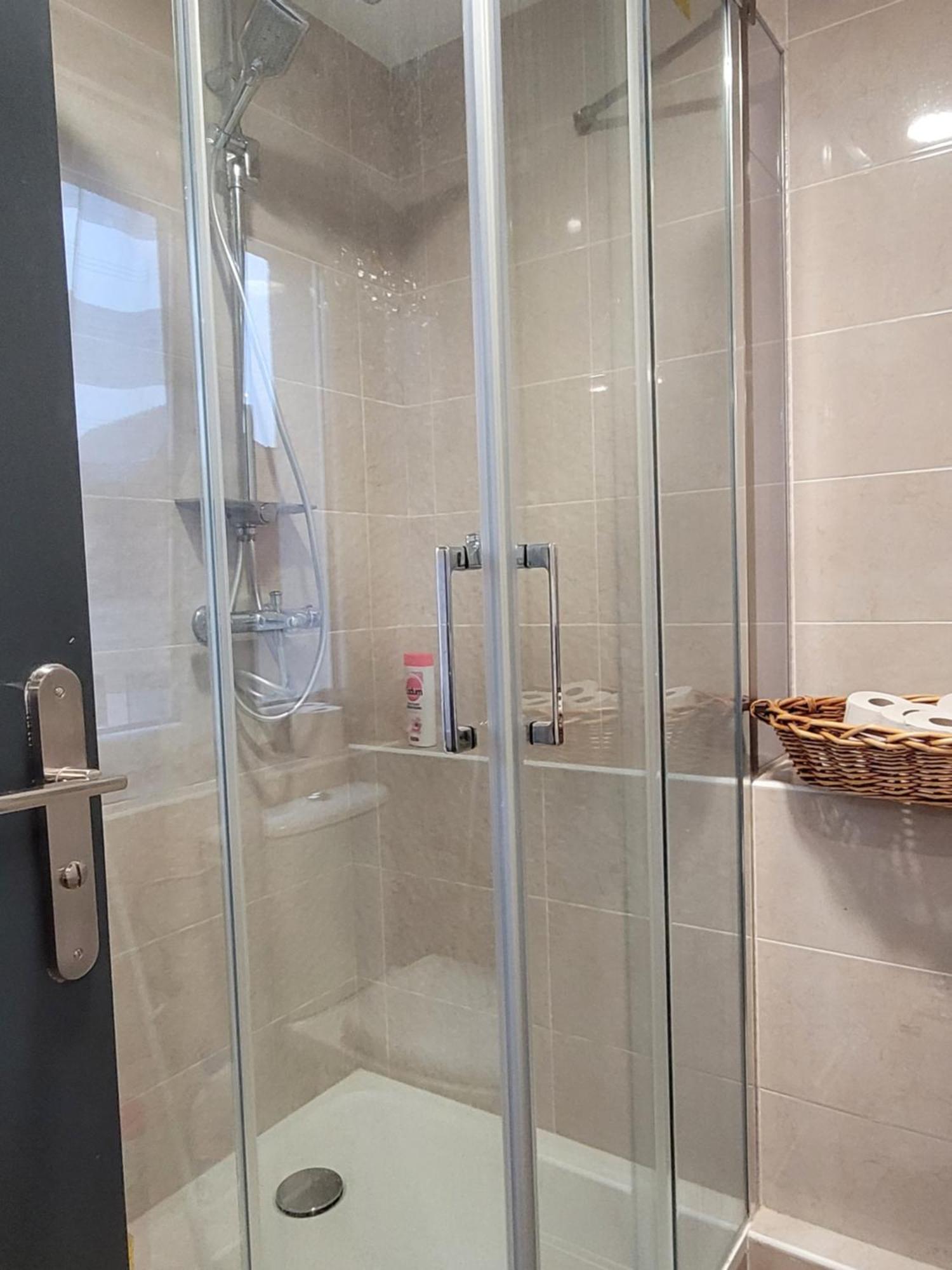 Groslay Appartement Prive A 15Mn De Paris Et Proche Enghien Les Bains מראה חיצוני תמונה